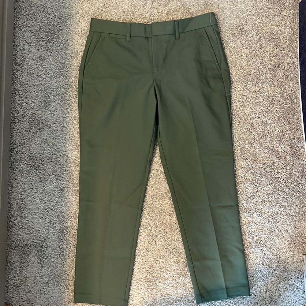 Cropped dress pants